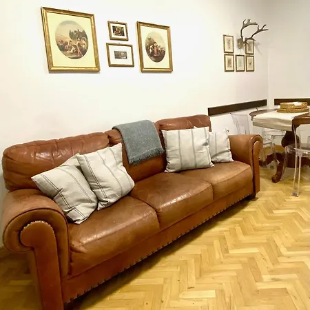 Apartament Pthouse *